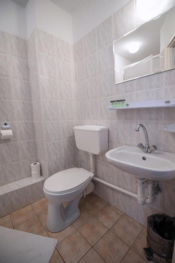 Hotel Felix Krakow Dış mekan fotoğraf